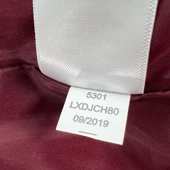 Aeropostale Red Puffer Vest Size Small Women’s - Picture 6 of 6